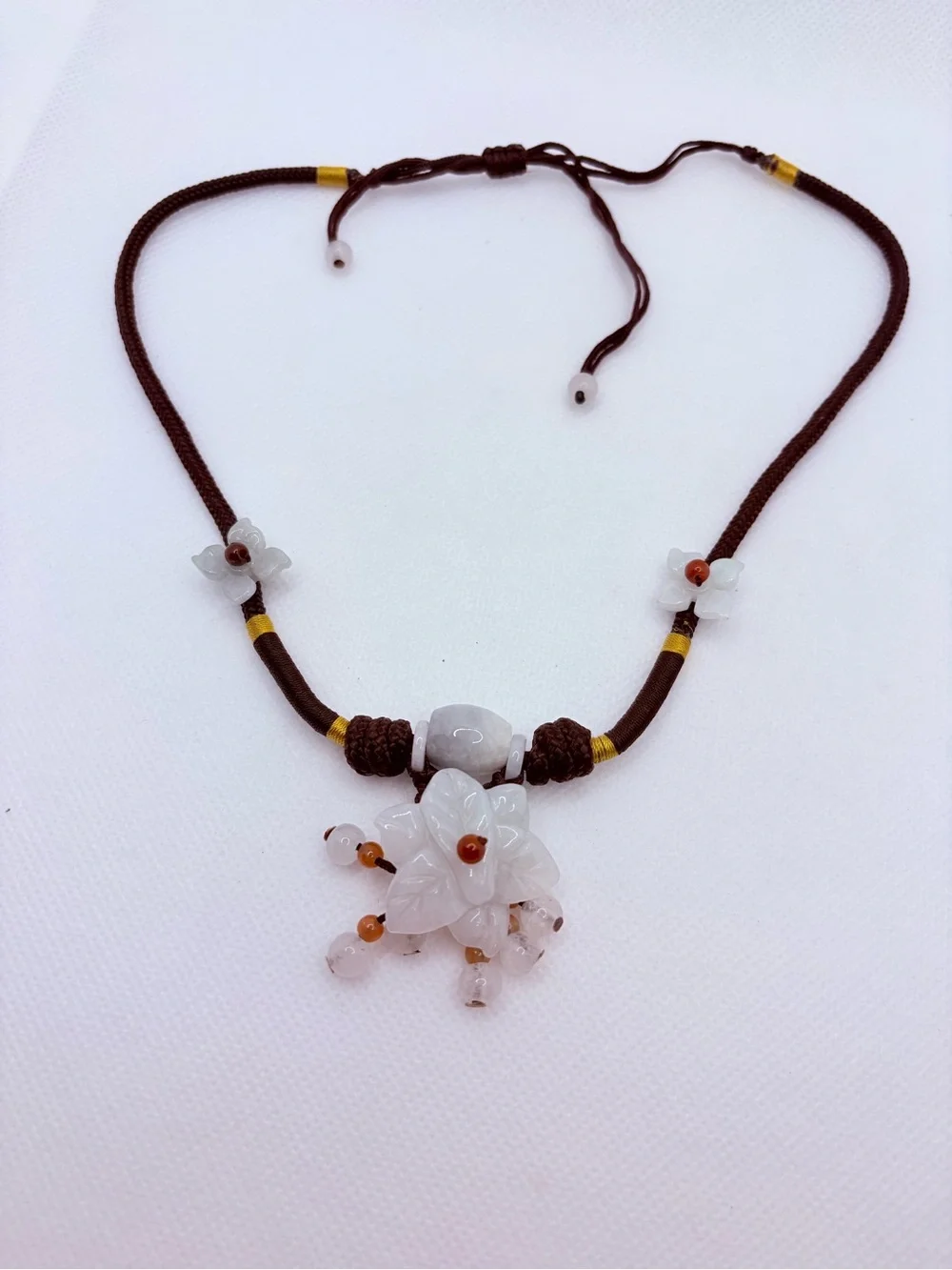 Vintage White Jade Adjustable Floral Necklace Dangle Beads Brown Cord